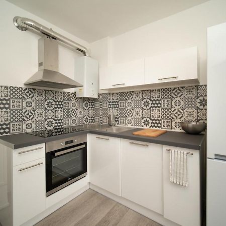 Appartement Tout Equipe Parking Balcon 2 Chambres مارسيليا المظهر الخارجي الصورة