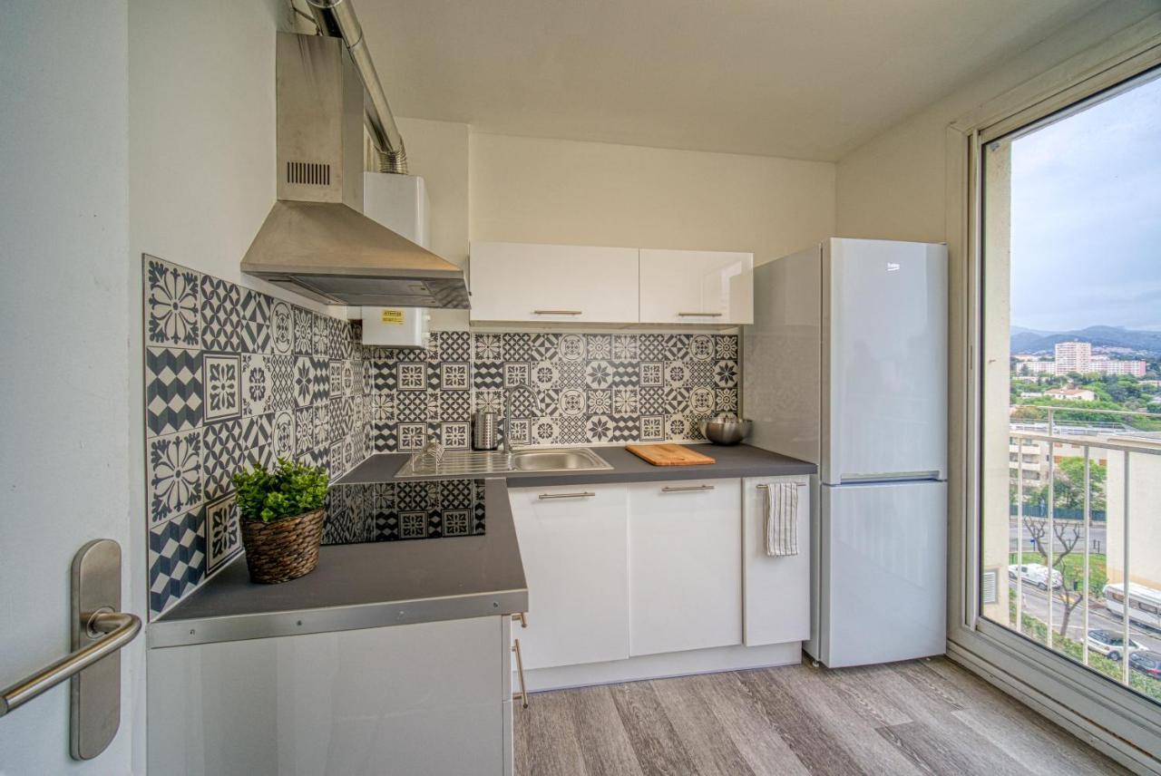 Appartement Tout Equipe Parking Balcon 2 Chambres مارسيليا المظهر الخارجي الصورة